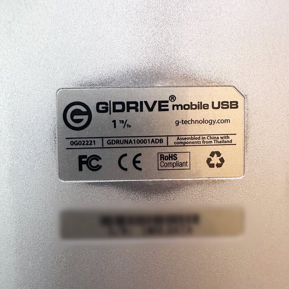 SanDisk Professional / G-Drive 1 TB External Drive with USB to USB A Cable - Picture 5 of 9